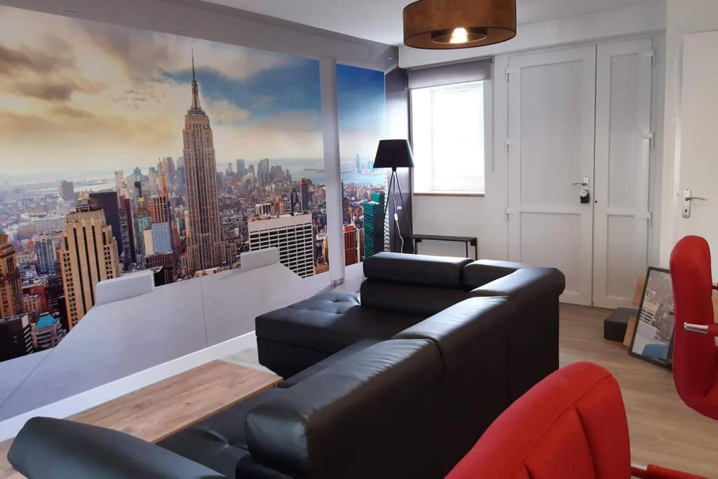 Superbe appartement Le New-York View en centre ville - Parking gratuit La Roche-Chalais Extérieur photo